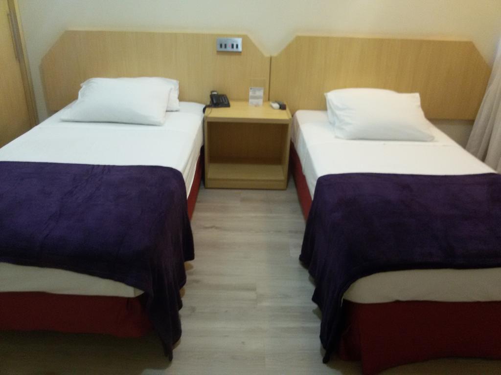 Airam Brasilia Hotel Ngoại thất bức ảnh