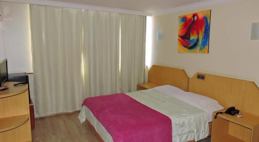 Airam Brasilia Hotel Ngoại thất bức ảnh